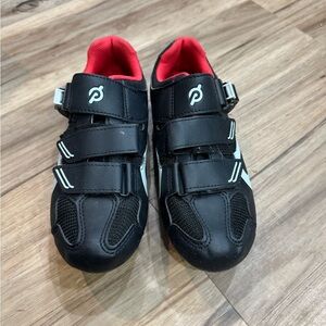 Peloton cycling shoes